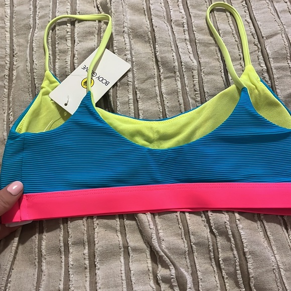 Body Glove Aro Scoop Multi Color Block Bikini. - Picture 5 of 8